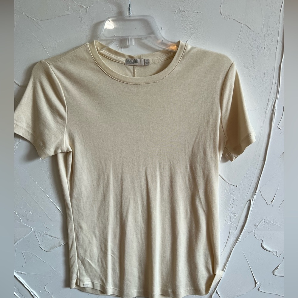 Barefoot Dreams Cream Tshirt - Size S